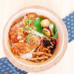 チキンステーキ オニオンガーリックソース