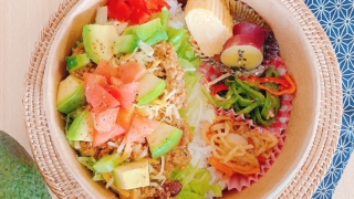 アボカドタコライス