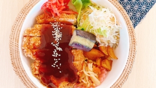 ソースとんかつ丼