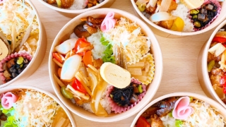 11月24日三元豚ロース肉と彩り野菜の黒酢炒め