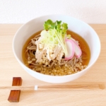 さつきの冷たい肉そば(山形風冷たい肉そば)