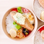 12月15日 鮭フライ（自家製タルタルソース）