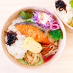 12月24日焼き鮭と季節のお惣菜