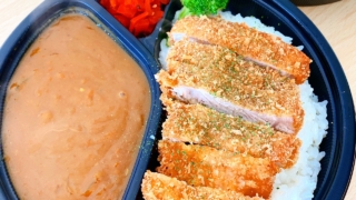 1月13日三元豚ロースのカツカレー