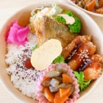 塩さばフライとチキンカツ