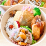 0310(木)塩さばフライとチキンカツ（甘辛ソース