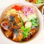 0318炒り卵と鶏の照り焼き丼